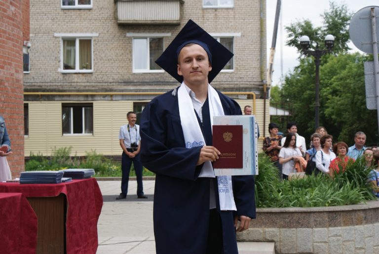 Константин Романов