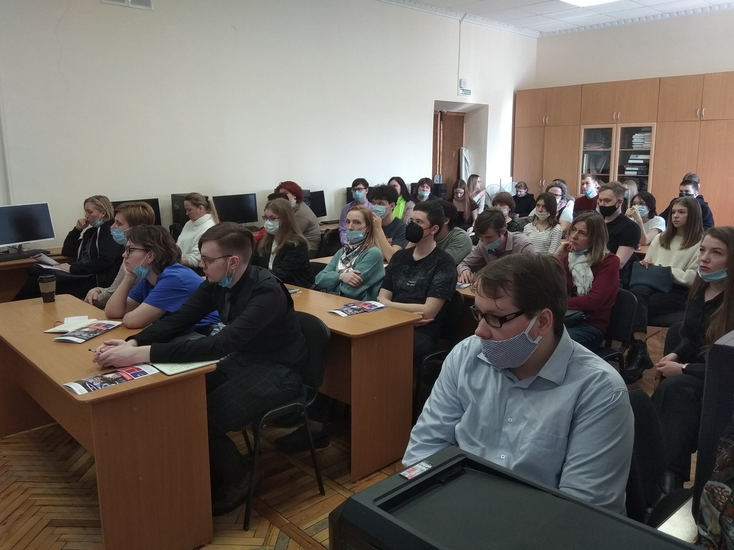 Кафедра социологии ИМСГН приняла участие в Дне открытых дверей ЮУрГУ