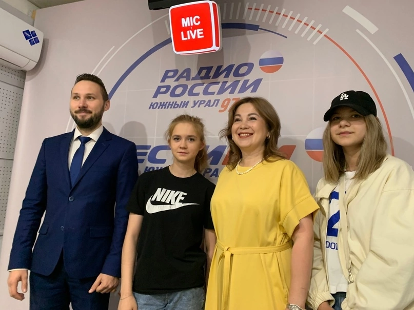Доцент кафедры социологии ИМСГН рассказал в подкасте как защититься от негативного влияния в Интернете